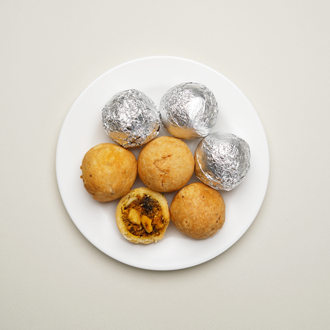 Dry Fruit Kachori